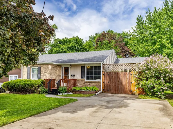 6406 SW 16th St, Des Moines, IA 50315