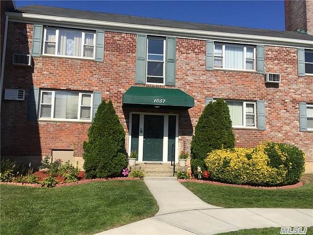 1st image of 1057 Fenwood Dr APT 4