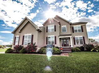 1984 Rainlilly Dr, Center Valley, PA 18034