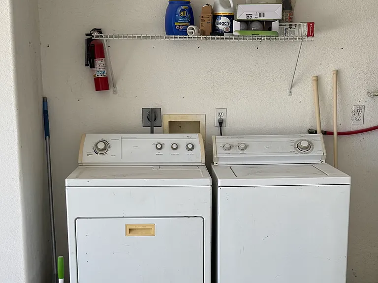 1830 Pershing Ave #A — Photo 7