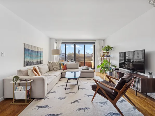 181 7th Avenue image 2 of 10