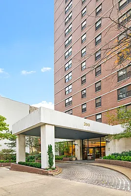 Sold by Compass | media 6
