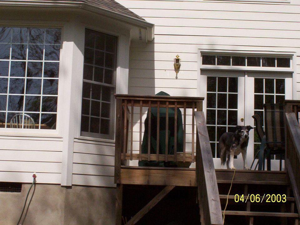 Back - Kitchen/Deck