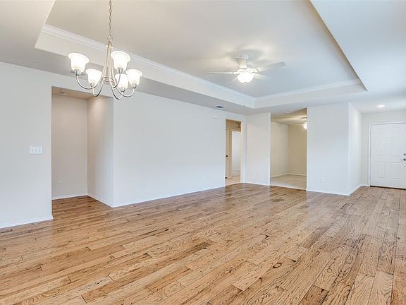 4th image of 7329 Misty Oaks Ln
