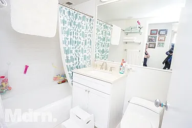 Rented by Mdrn Residential