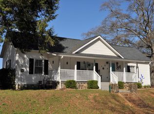 84 Old School House Rd, Mayo, SC 29368