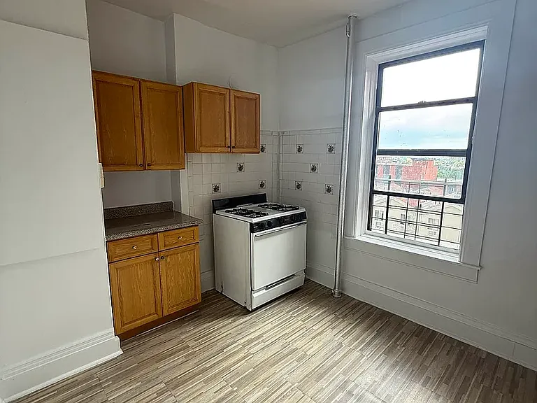 3242 Decatur Ave #51 — Photo 9