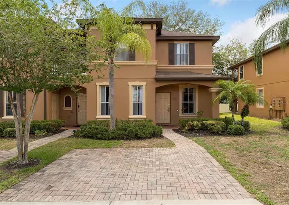 1st image of 2204 CALABRIA AVENUE