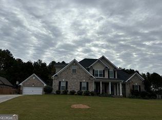 213 Cedar Crest Ln, Loganville, GA 30052