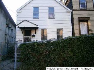 22 Castleton Ave, Staten Island, NY 10301