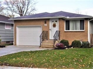 407 Ashford Ave, Tonawanda, NY 14150