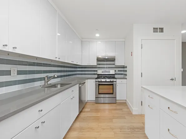 234 West 148th Street 5E image 3 of 15