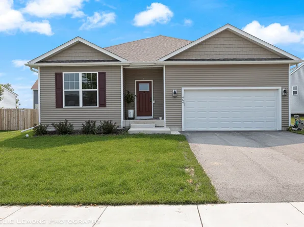 464 S Hahn Dr, Cortland, IL 60112