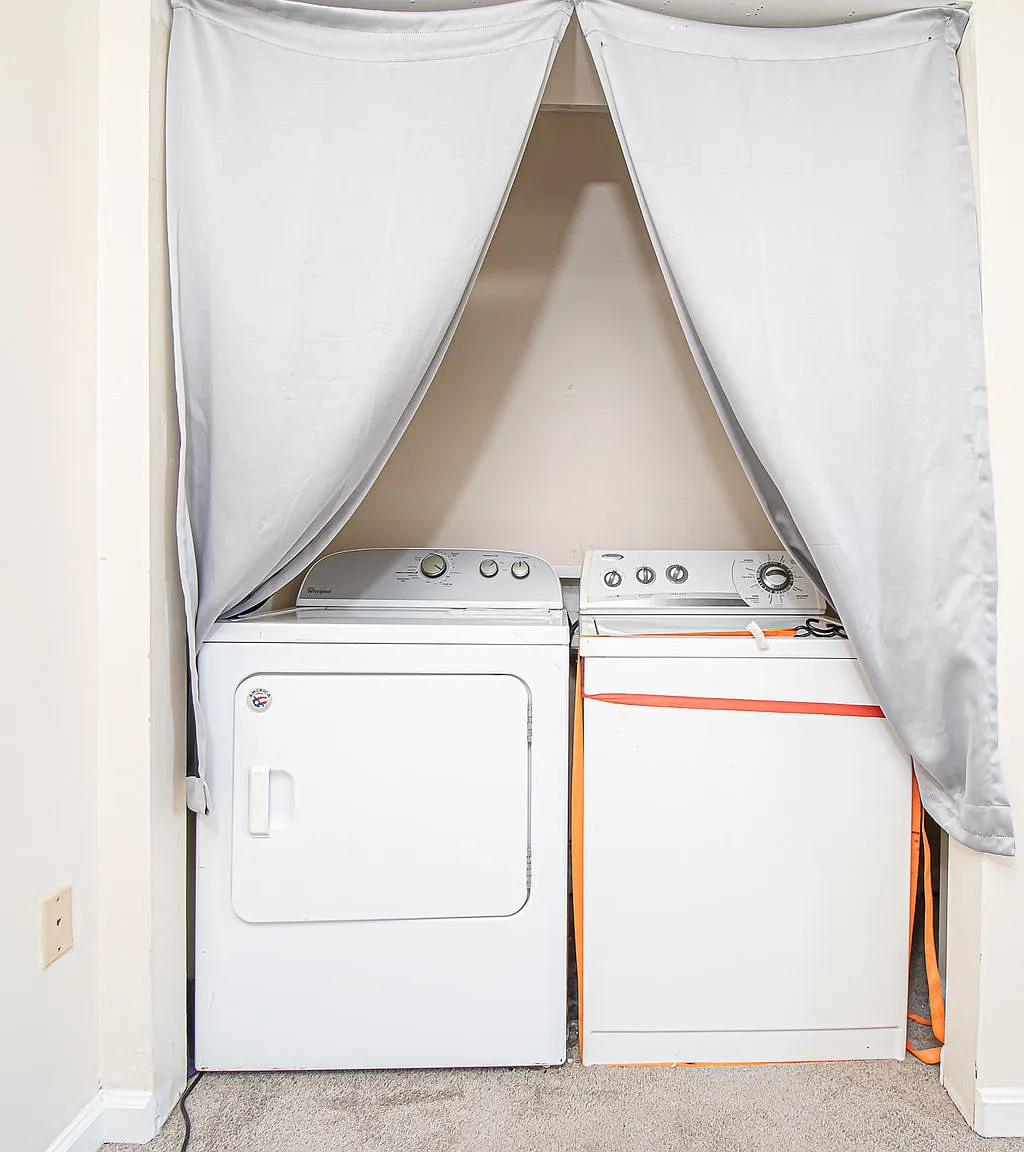 3 bed, 900 sqft, $1,400 — Photo 4