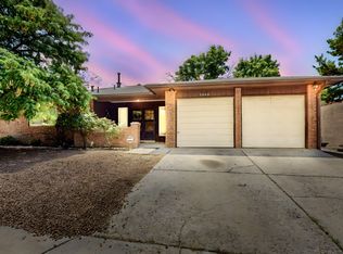 8508 Cherry Hills Dr NE, Albuquerque, NM 87111