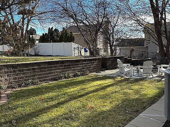 2nd image of 5010 NW Carver Cir