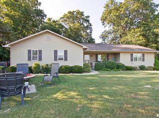 576 Coral Rd, Colchester, IL 62326