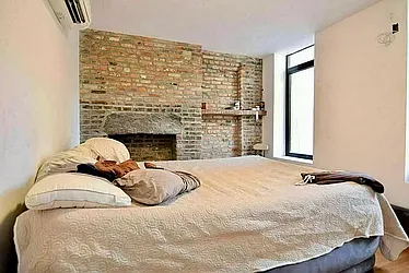 Rented by Safdie Realty Group