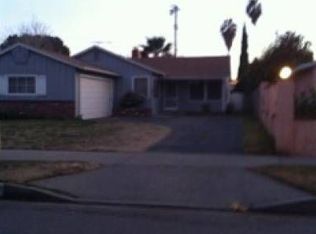 15220 Valerio St, Van Nuys, CA 91405
