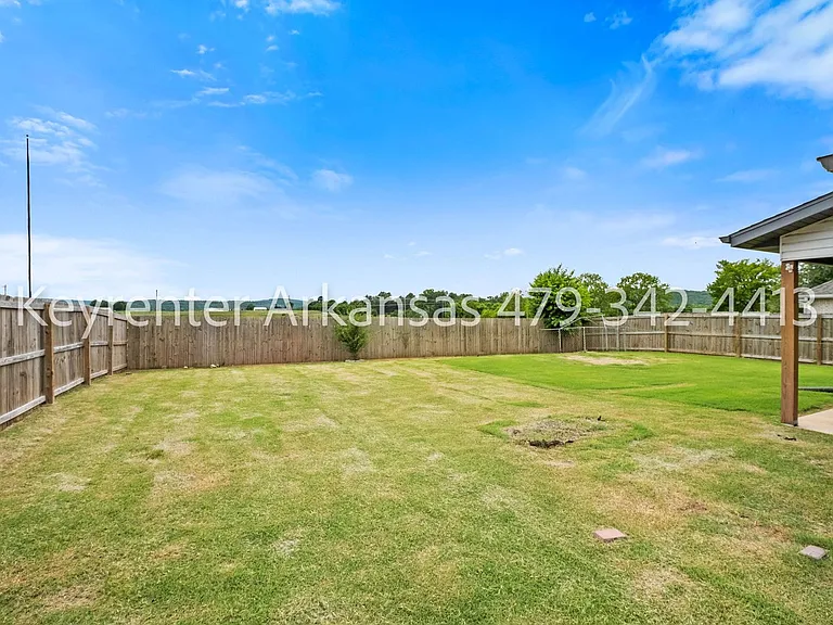 311 Pennington Ave — Photo 30