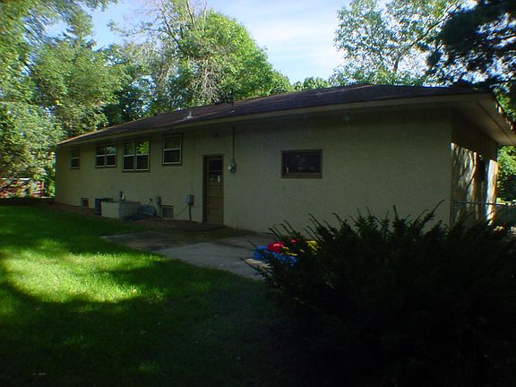 Back View, fully fenced.