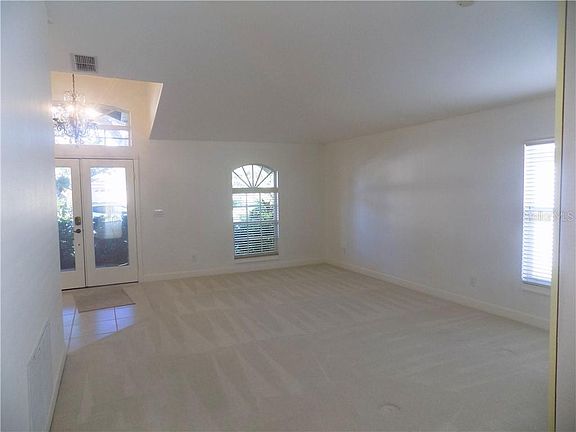 3rd image of 250 Arbor Woods Cir