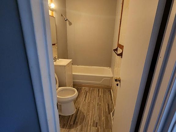 5th image of 32616 Montmorency St