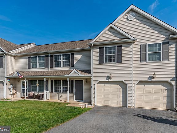 3rd image of 41 Riverview Dr