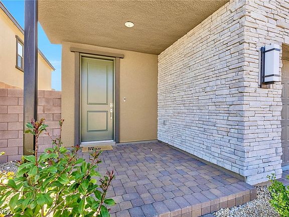 3rd image of 12125 Arrebol Ave