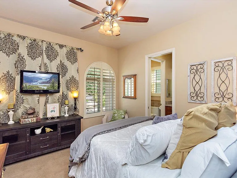 31453 Chimayo Rd — Photo 36