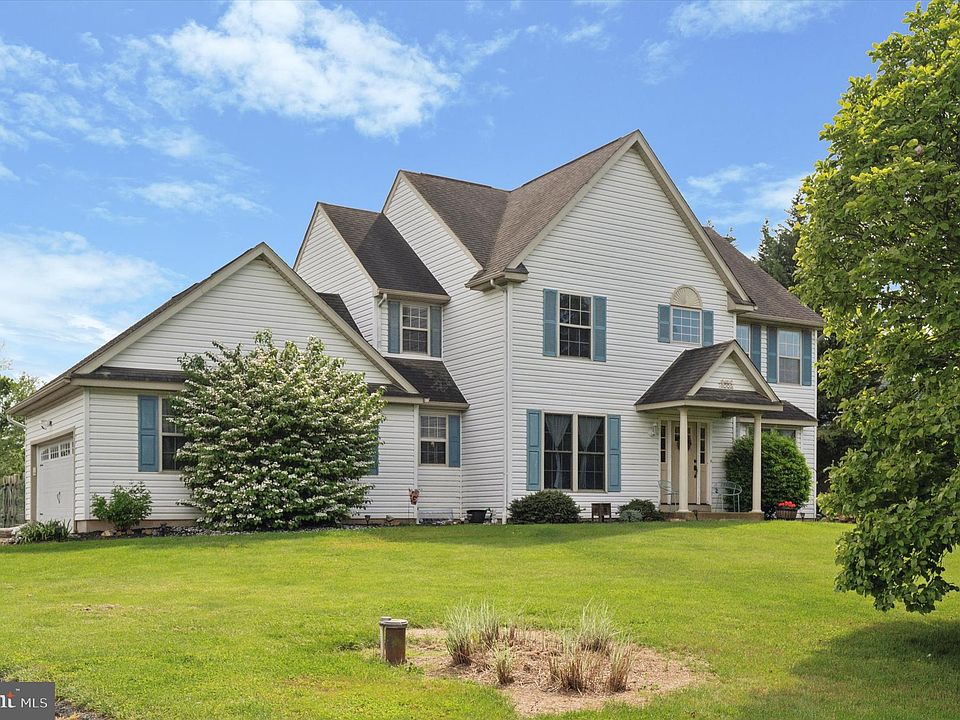 1st image of 321 Mill Pond Ln