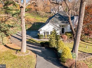 208 Wills Farm Rd, Lincoln University, PA 19352