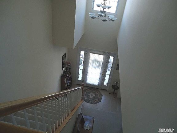 2nd image of 21 Golden Spruce Dr