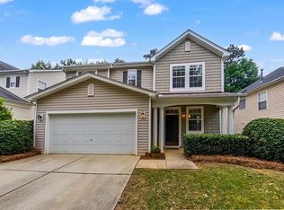 205 Milpass Dr, Holly Springs, NC 27540