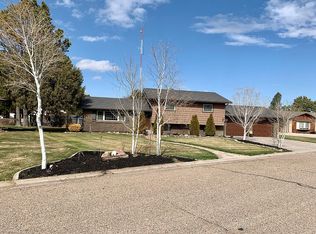 950 Centennial Dr, Goodland, KS 67735