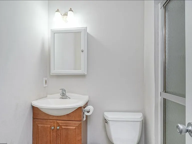 1508 Huntingdon Mews — Photo 15