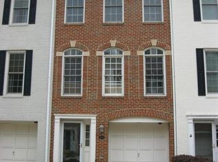 504 N Thomas St APT C, Arlington, VA 22203