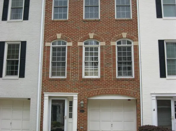 504 N Thomas St APT C, Arlington, VA 22203