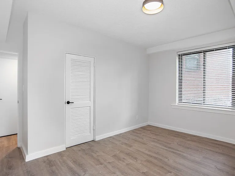 Prince Georges Apartments — Photo 11