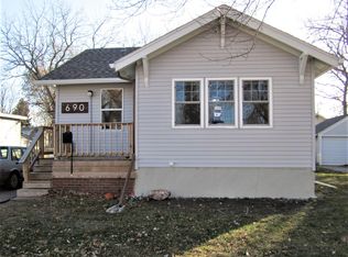 690 12th St SW, Huron, SD 57350