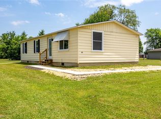 411 Palomino Ct, Lagrange, OH 44050