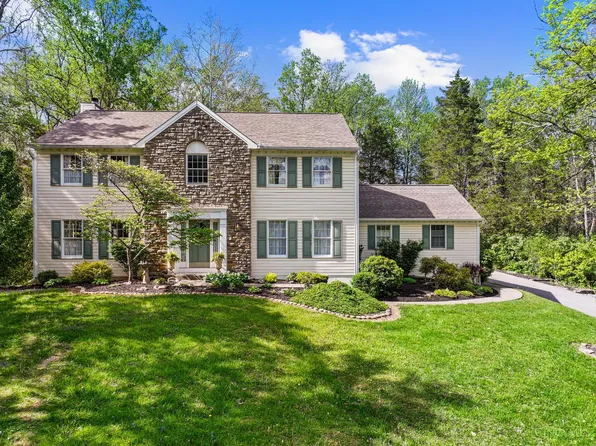 642 Springs Ln, Cincinnati, OH 45255