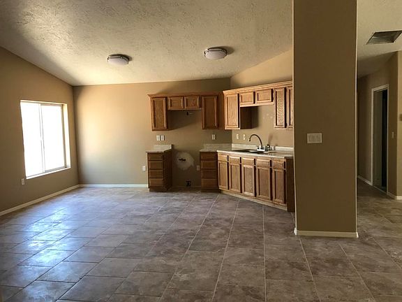 5th image of 1604 Clifford Ct