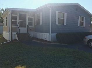 41 Acorn Dr, Taunton, MA 02780