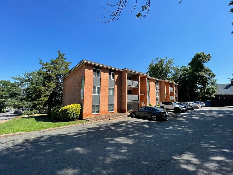 1500 Grady Ave — Photo 43