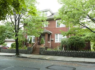 51-53 Columbia Ter, Weehawken, NJ 07086