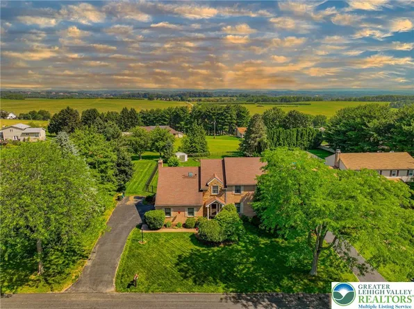 5525 Heather Ln, Orefield, PA 18069