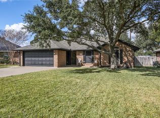 1513 Strasburg Cir, College Station, TX 77845