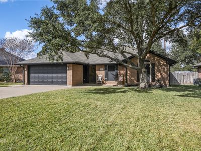1513 Strasburg Cir, College Station, TX, 77845