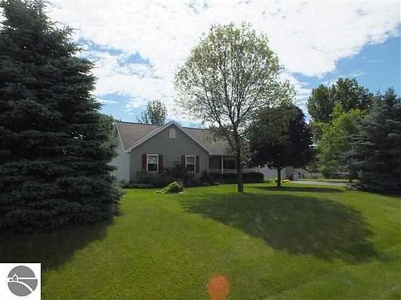 2nd image of 865 Snow Apple Dr